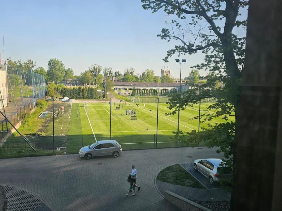 Апартаменти Przy Loftach U Scheiblera Parking Podziemny, Sniadaniownia Лодзь